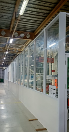 Partisi Kaca Frame Aluminium — Area Pabrik