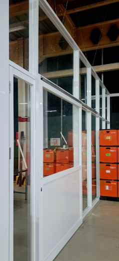 Pintu dan Partisi Kaca Aluminium